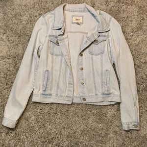 FOREVER 21 Light Washed Jean Jacket